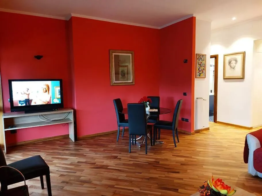 Lungarno 32 With Private Parking Apartment Florence
